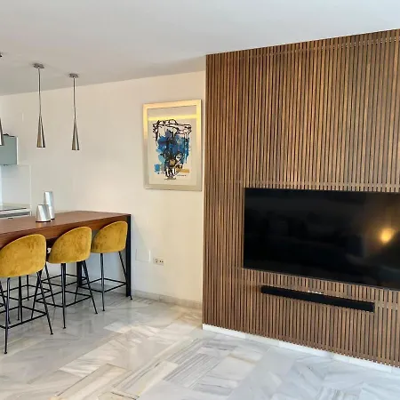 Angy Banus Apartamento *